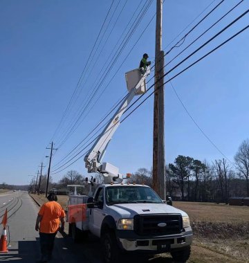 USA customers are installing our fiber optic cable